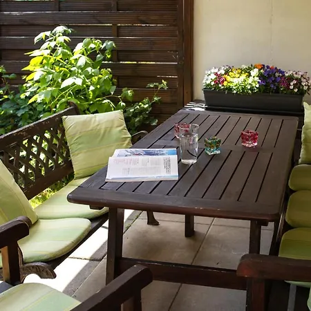 Fresh With Terrace + Free Parking Apartamento Graz