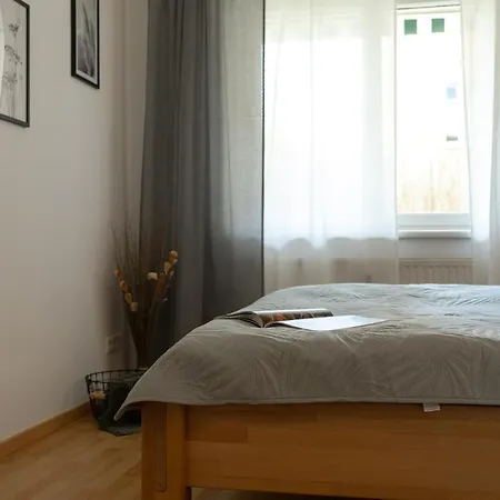 Fresh With Terrace + Free Parking Appartement Graz