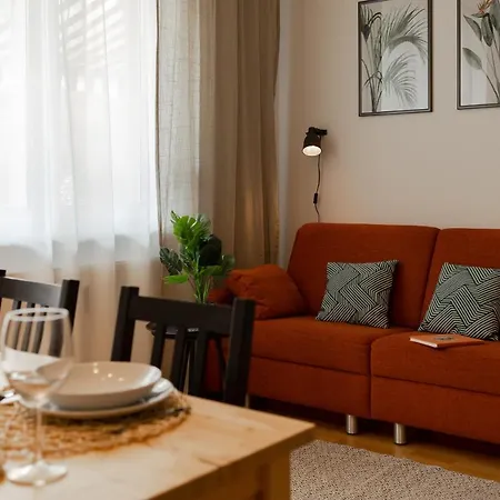 Fresh With Terrace + Free Parking Apartament *