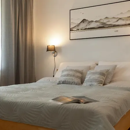 Fresh With Terrace + Free Parking Apartament Graz