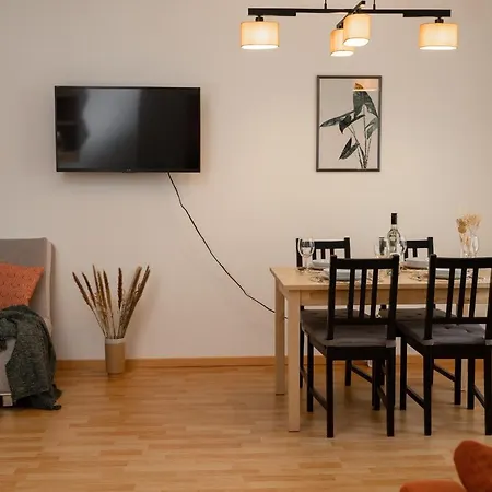 Fresh With Terrace + Free Parking Апартаменты *