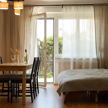 Fresh With Terrace + Free Parking *