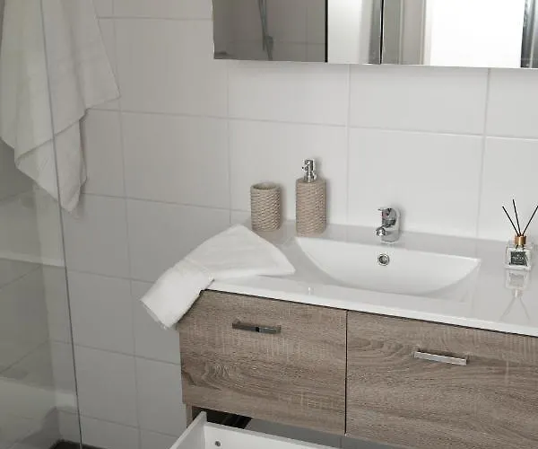 Fresh With Terrace + Free Parking Apartament *